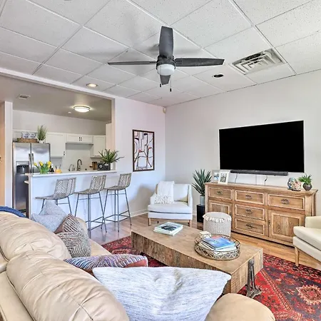 Renovated Dtwn Retreat Less Than 1 Mi To Plaza Park!